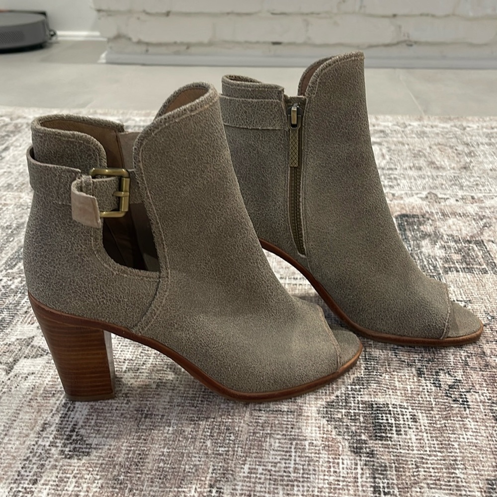 Donald J Pliner Cara Open Toe Bootie